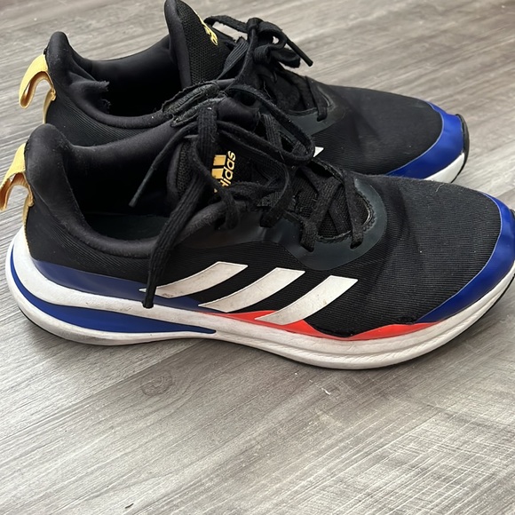 Adidas - Picture 5 of 5